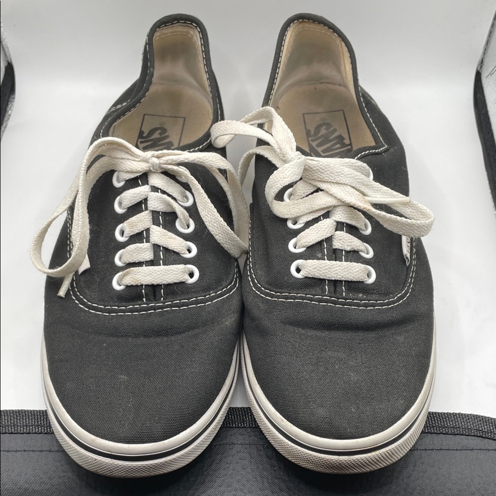 Vans Women Black Canvas Sneakers SZ 8.5